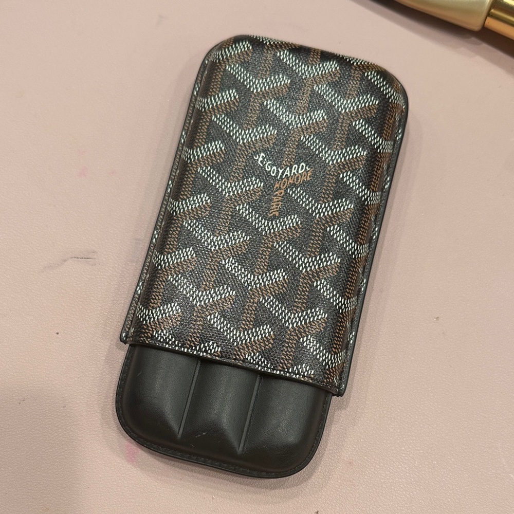 Goyard Black and Tan CIGAR holder